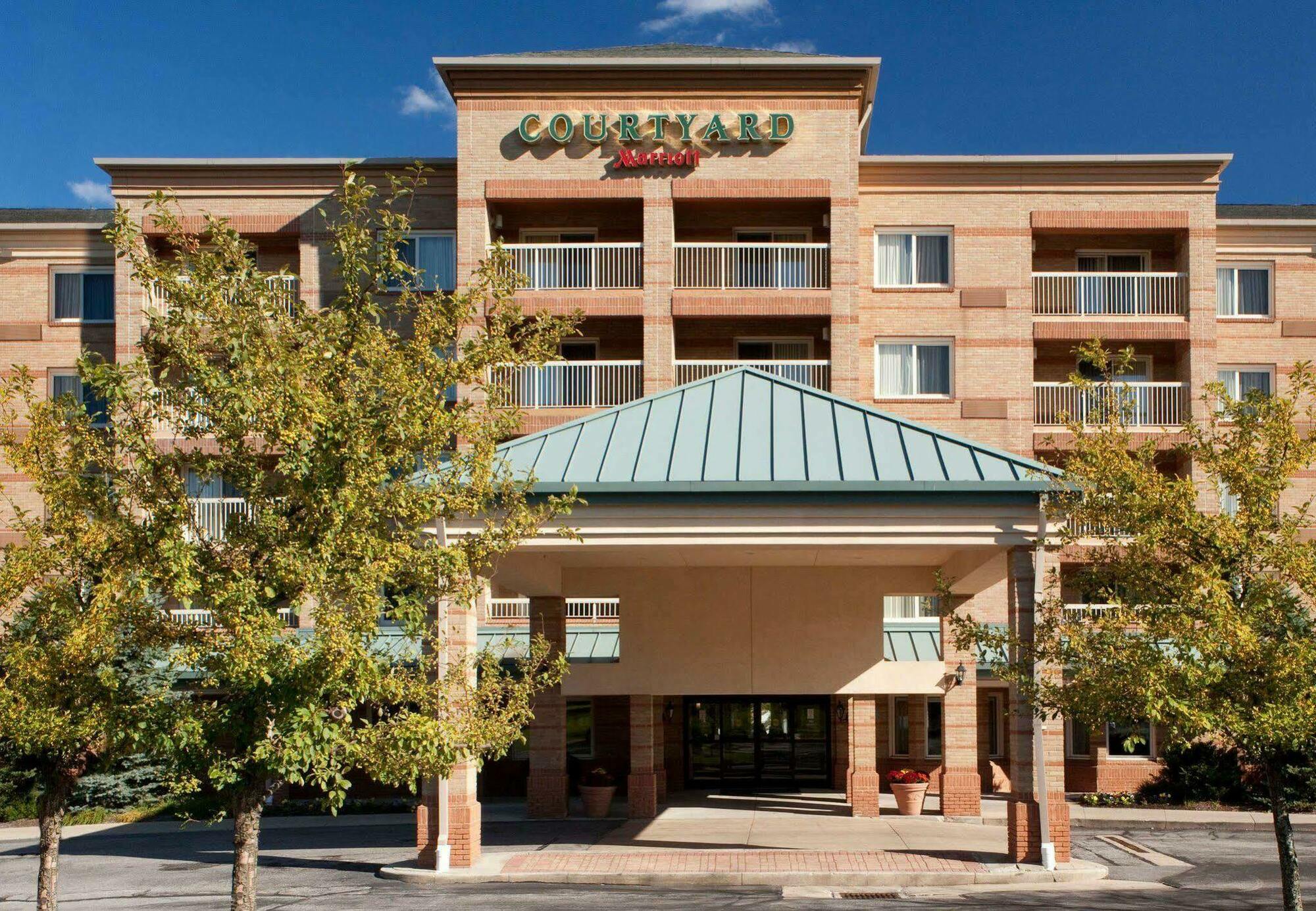מלון Courtyard Cleveland אינדפנדנס מראה חיצוני תמונה